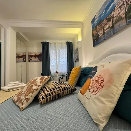 In - Jolie Parioli R0ma